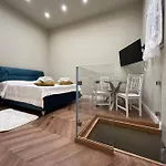 Semesterbostad Mafy's House
